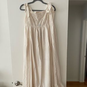 Brand new with tags elestory dress size medium